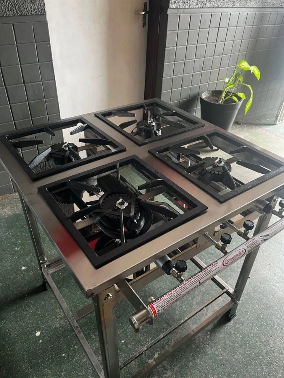 Fogão industrial inox alta e baixa pressão novos em 10x sem juros 