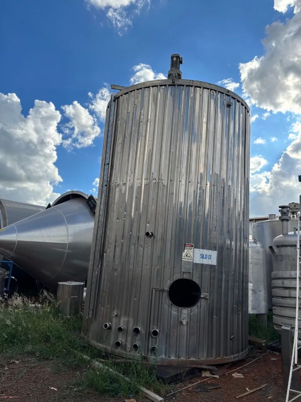 Tanque Misturador Isotérmico em Aço Inox 40m3 - Foto 3