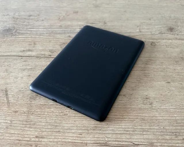 Amazon Kindle Paperwhite 6 polegadas 8GB - Foto 2