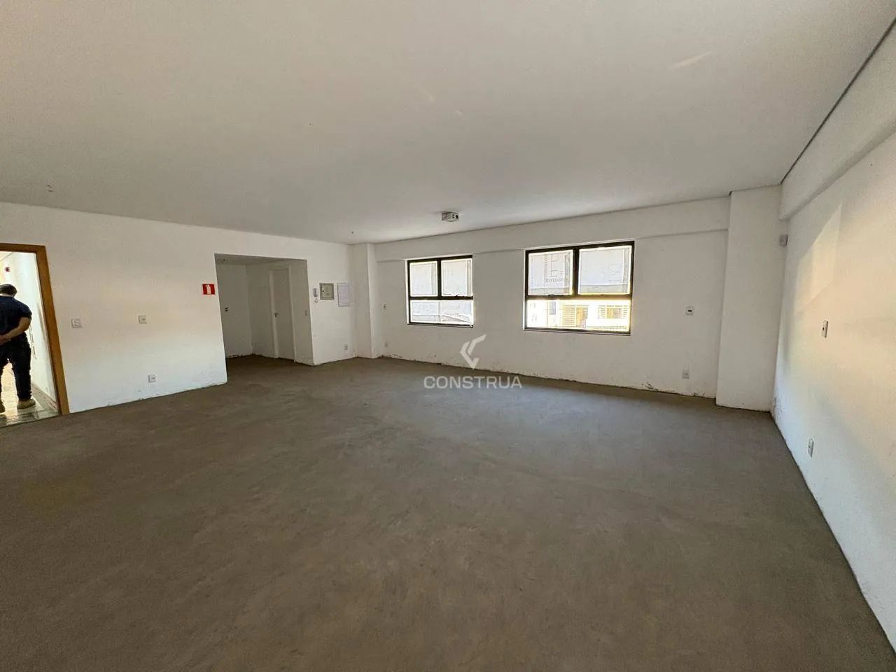 SALA COMERCIAL PARA LOCAÇÃO NA AVENIDA ÂNGELO SIMÕES EM CAMPINAS/SP - Foto 3