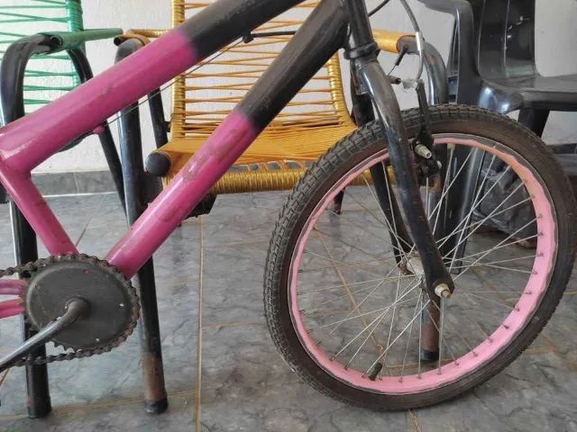 BICICLETA FEMININA USADA - Foto 3