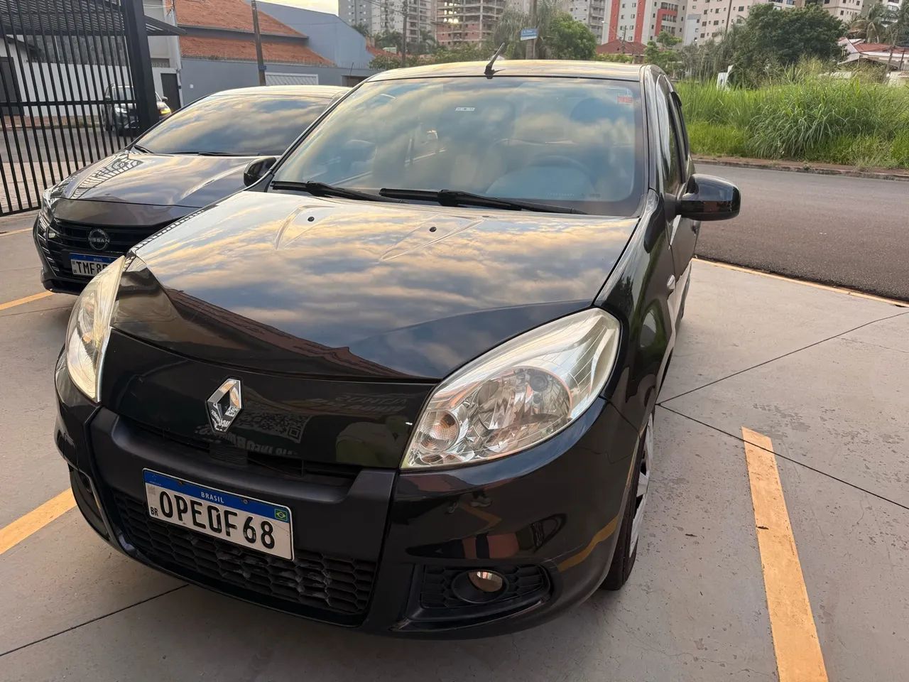 Renault Sandero Expression Hi-Flex 1.6 8V 5p, foto 2 de 8