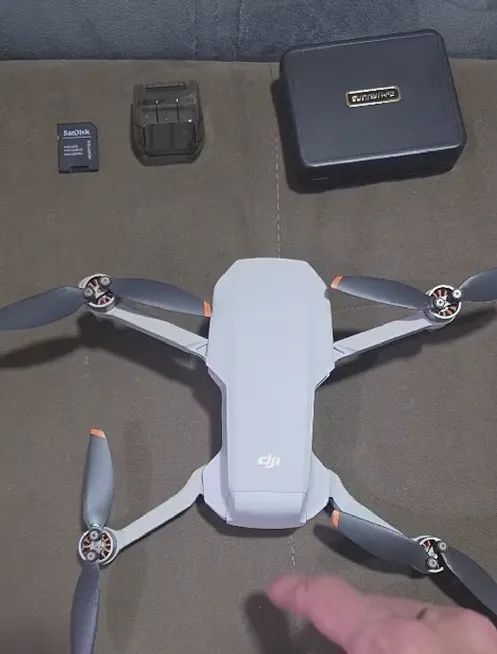 Drone DJI Mini 2 + Combo Fly More + Lentes