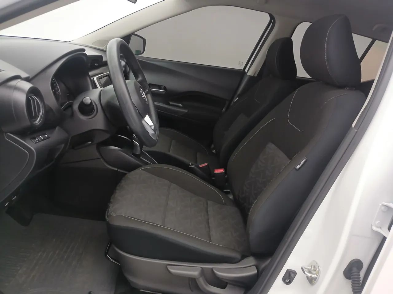 Nissan Kicks Sense 1.6 16V Flex Aut., foto 16 de 18