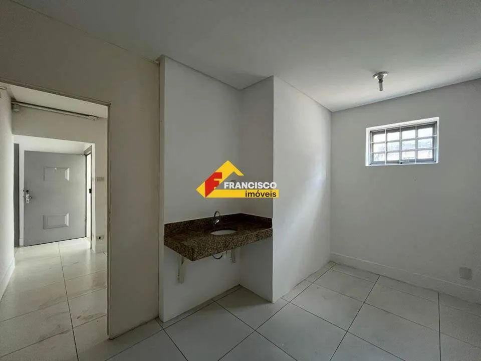 Casa localizada no bairro Centro - Foto 2