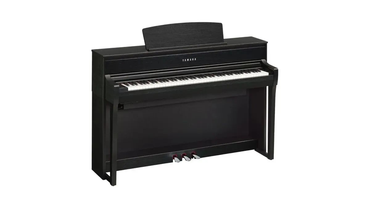 Piano Clavinova Yamaha CLP-775B - Instrumentos musicais - Jardim