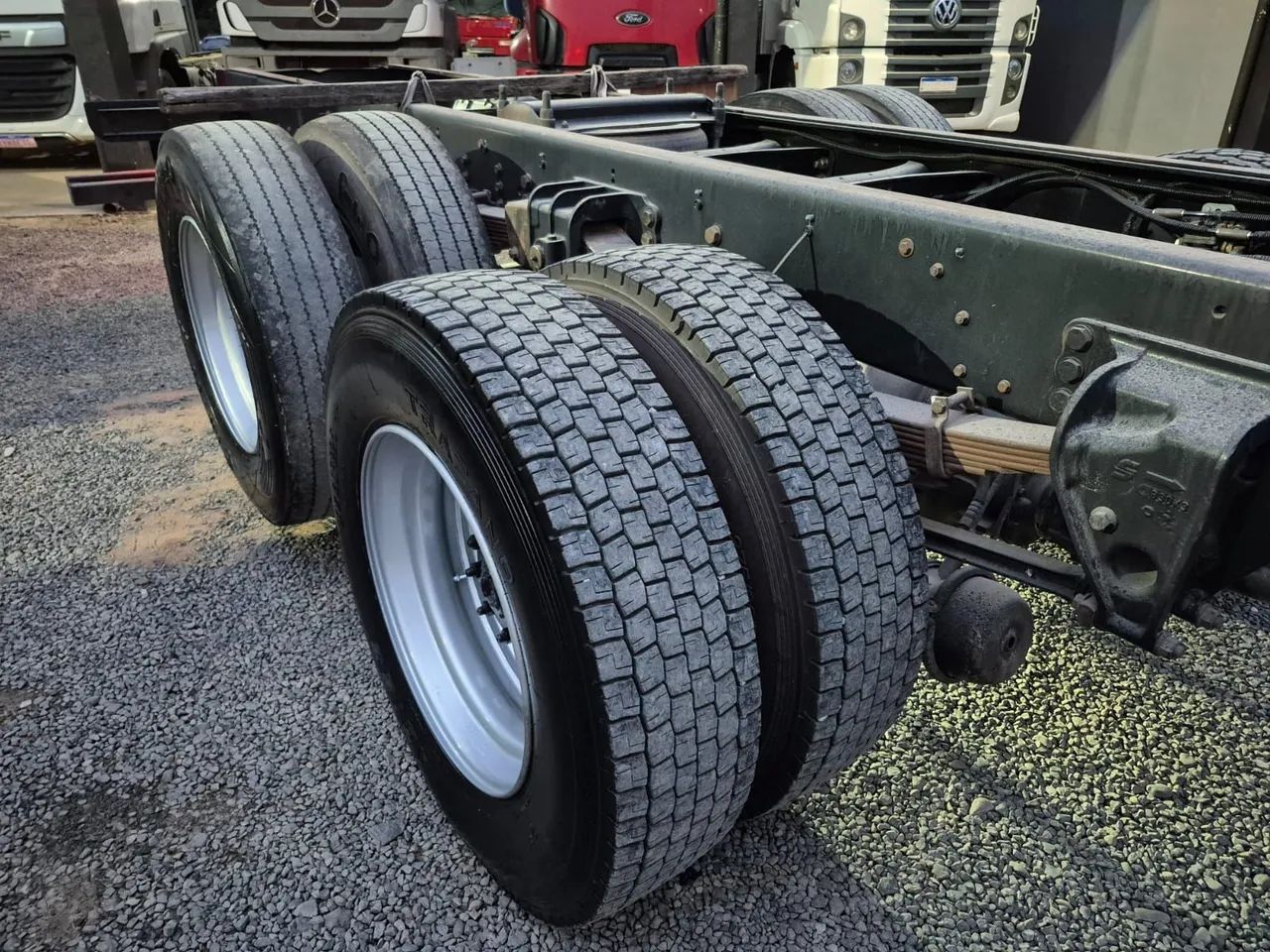 Ford Cargo 2429 6x4 - Foto 5