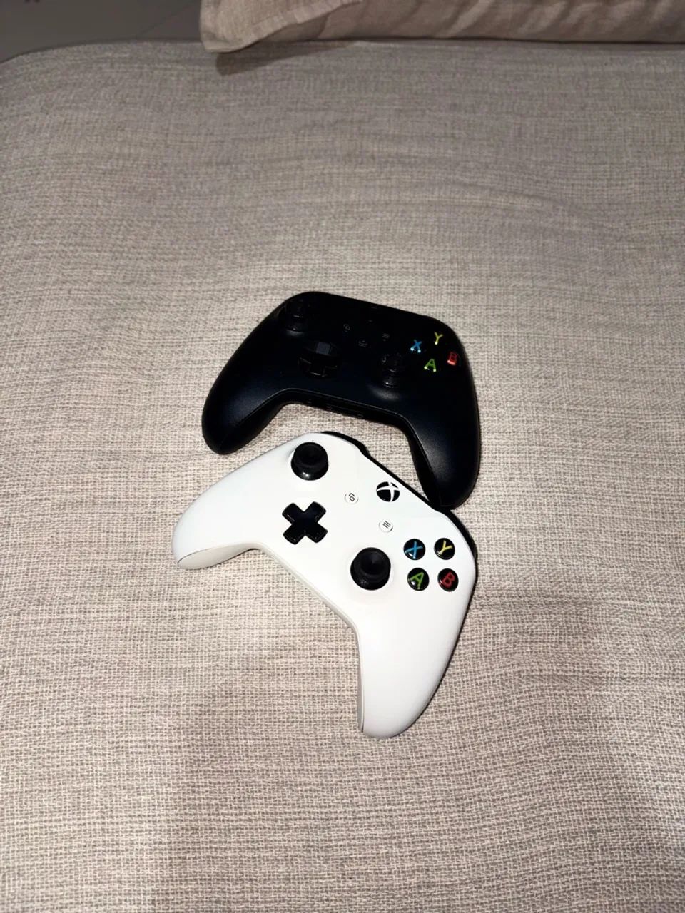 Xbox One S 1 TB - Foto 3
