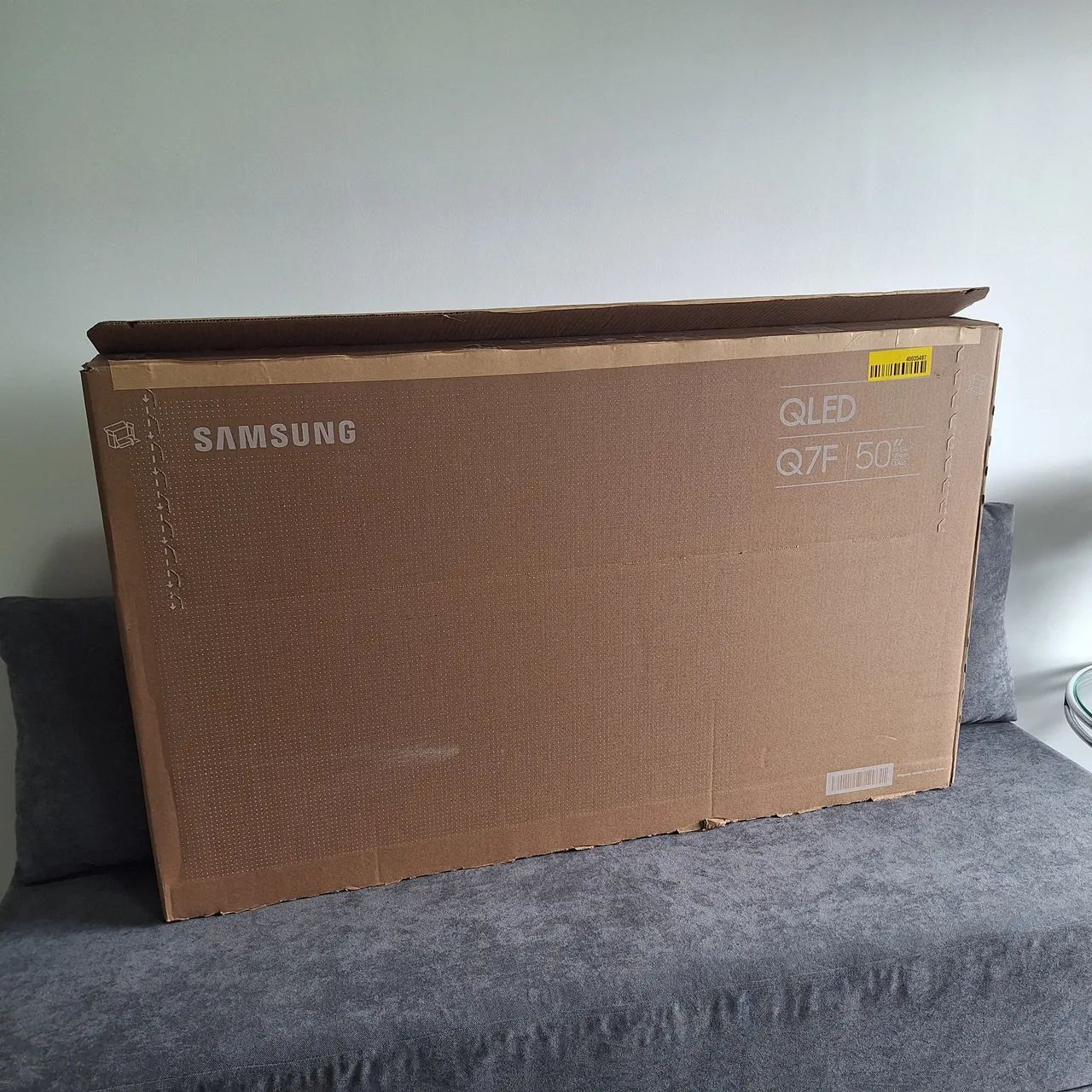 Caixa da TV Samsung Oled 50 polegadas com isopor