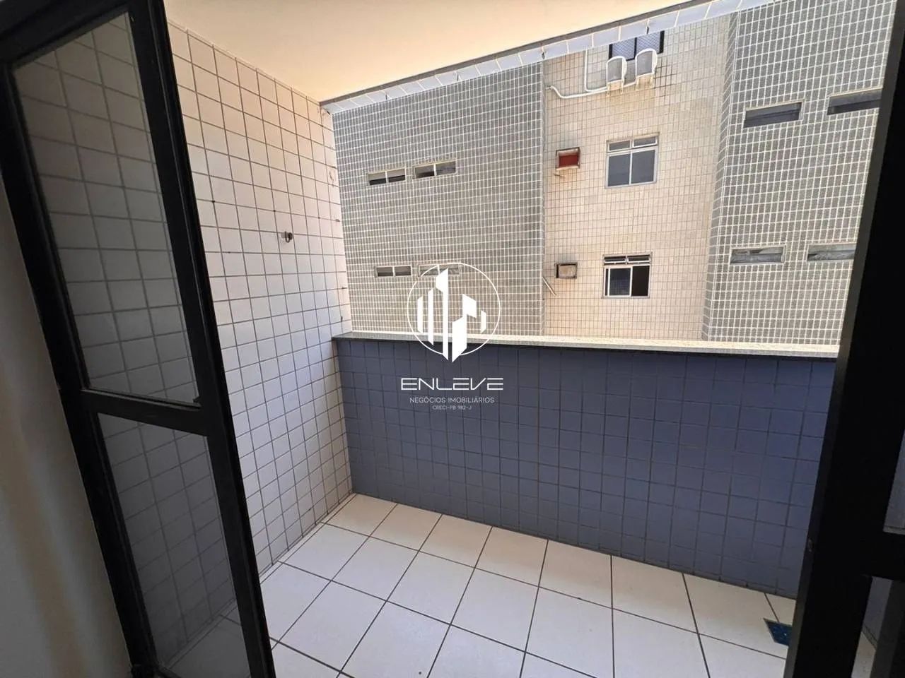 Apartamento À Beira-Mar com 02 Quartos no Jardim Oceania - Foto 3