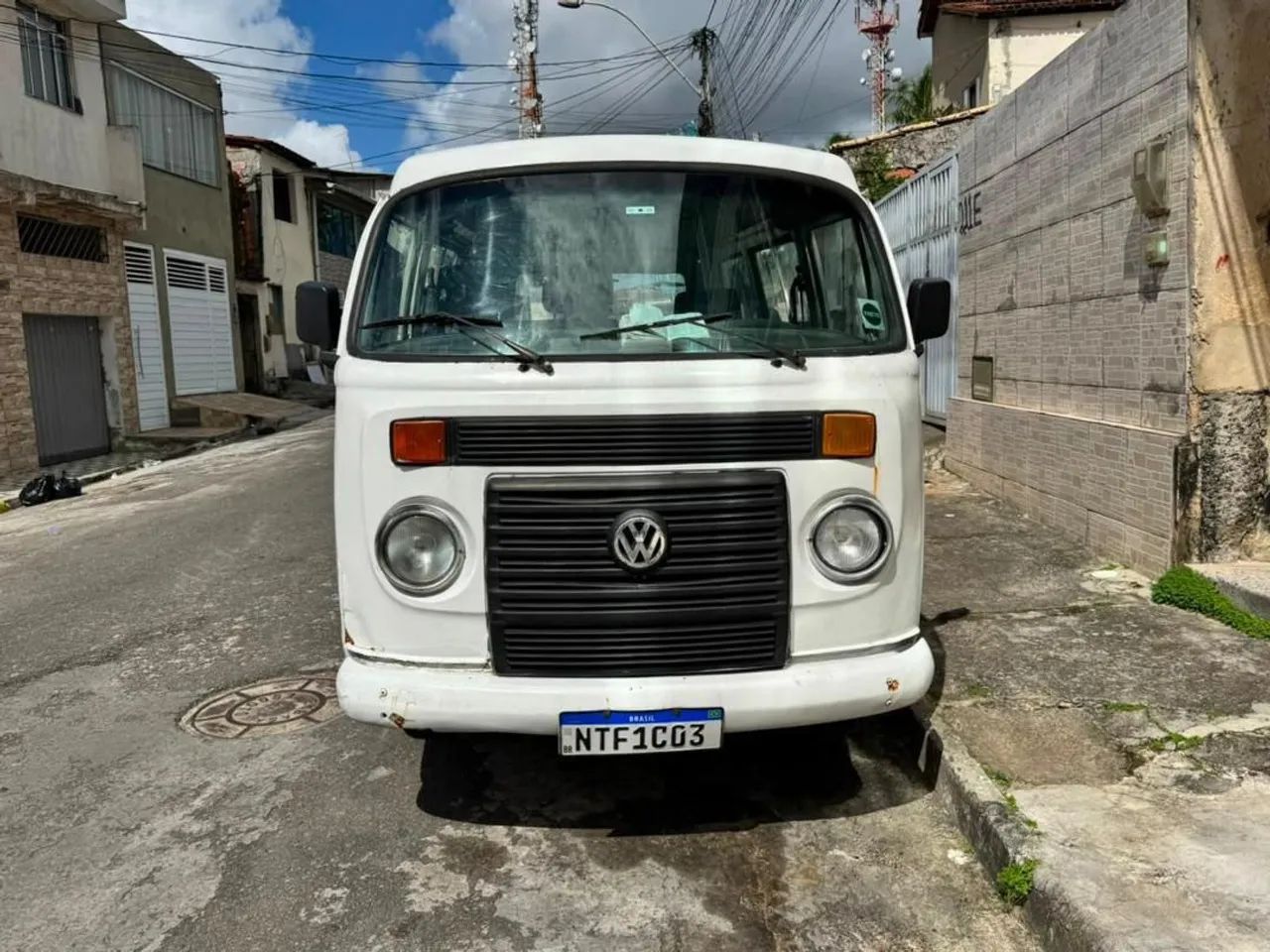 Volkswagen Kombi STANDARD 1.4 MI TOTAL FLEX 8V 2010