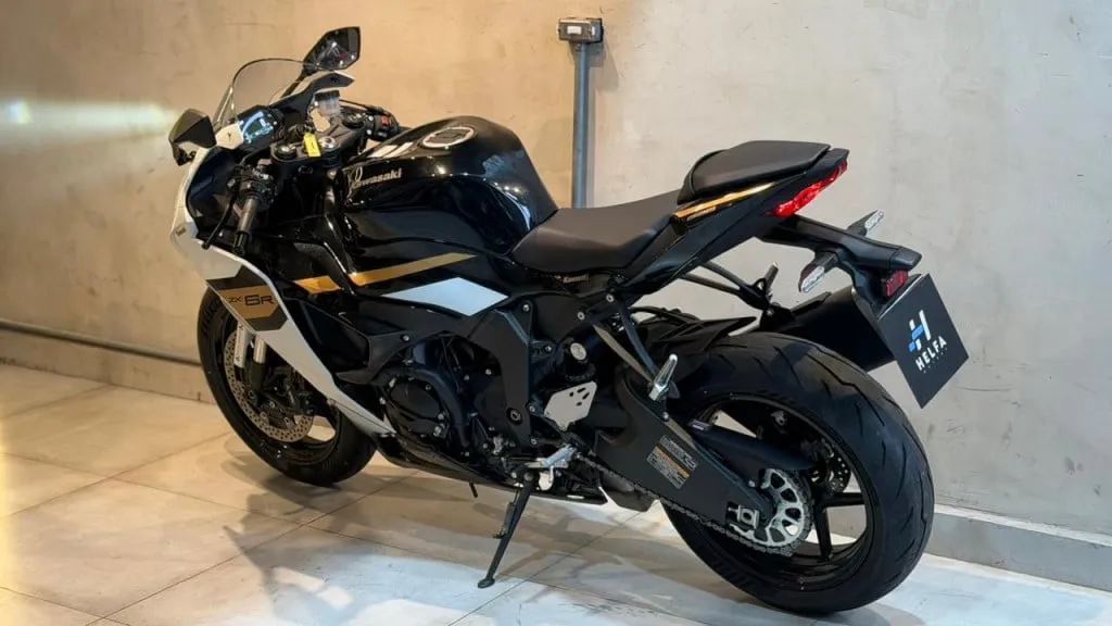 Kawasaki Zx-6r 636cc 2026 - 1504198871 | OLX