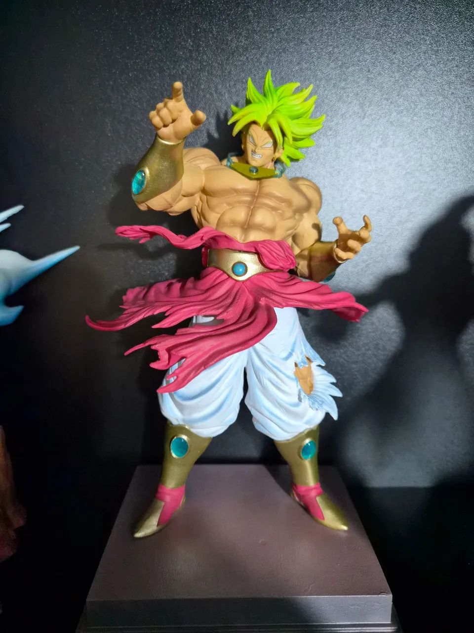 Figure Broly (Dragon ball)