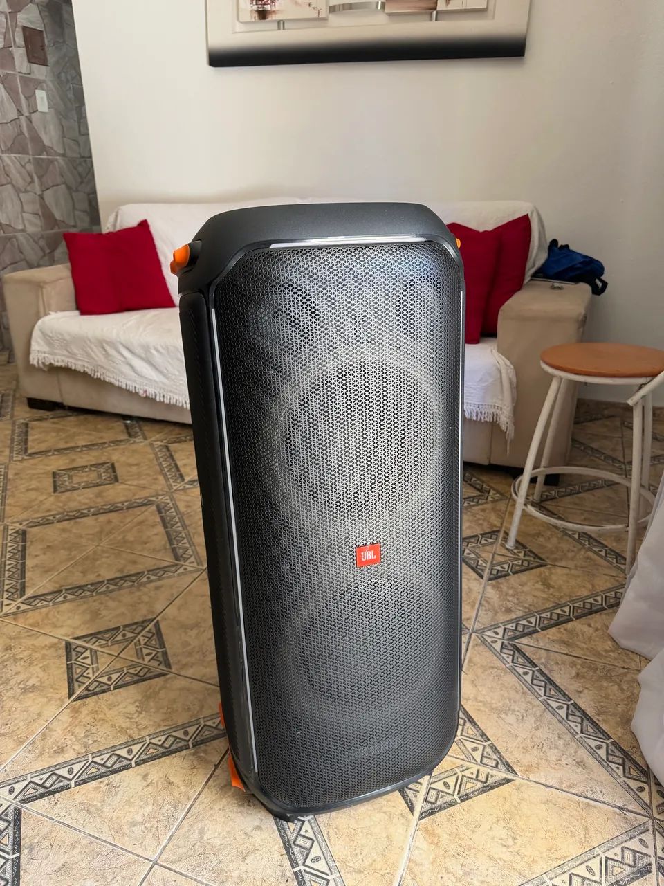 Jbl partybox 710