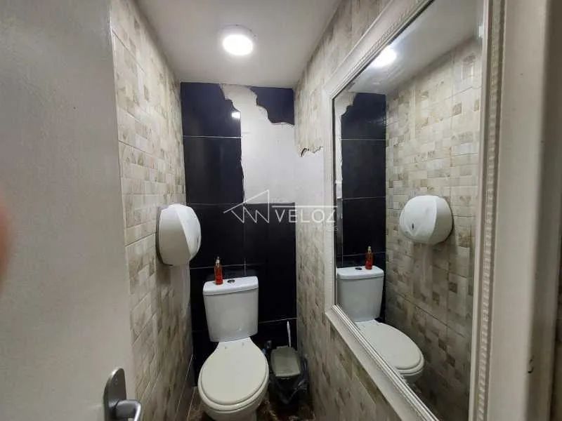Kitnet/Conjugado : / Residencial / Ipanema