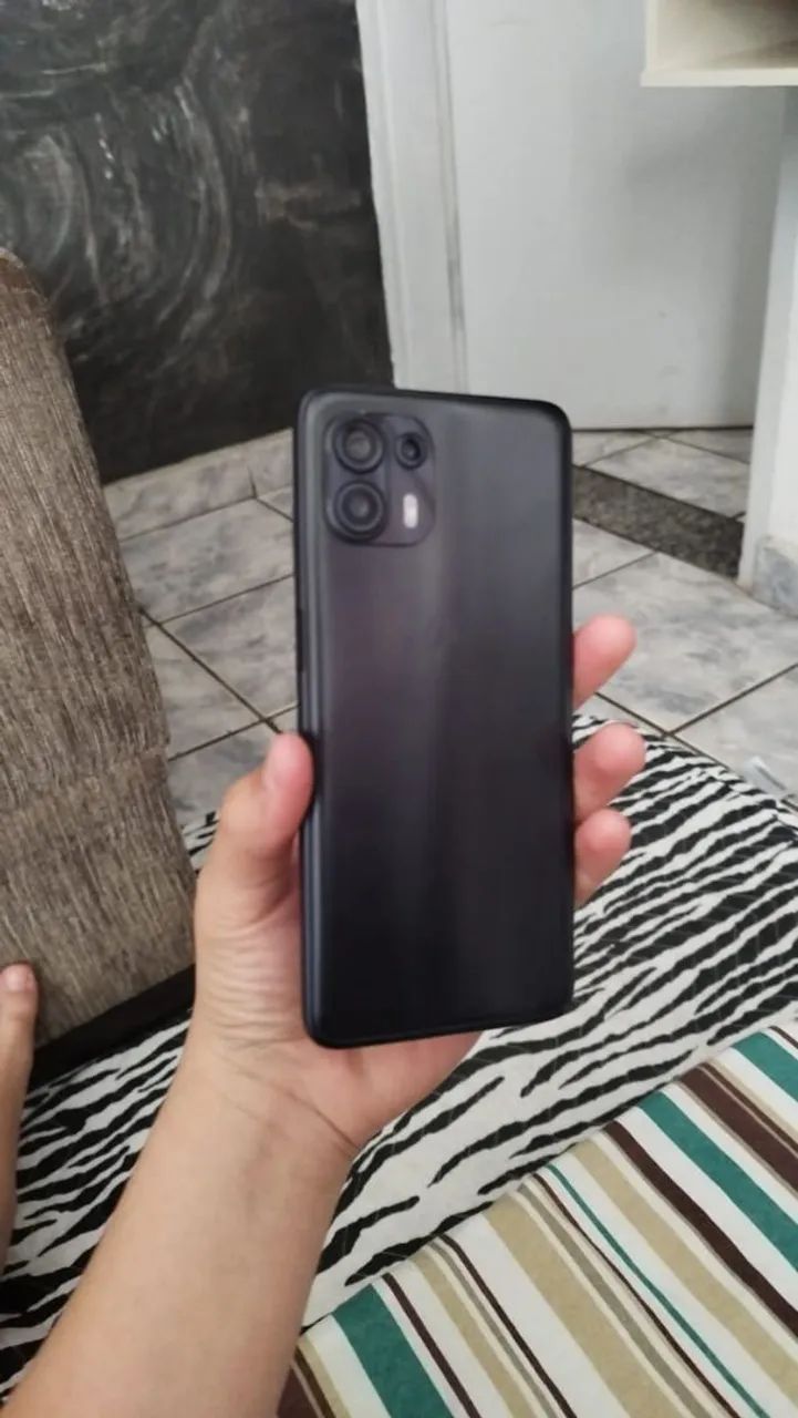 MOTO EDGE 20 LITE(TROCO EM IPHONE X PRA CIMA) - Foto 2