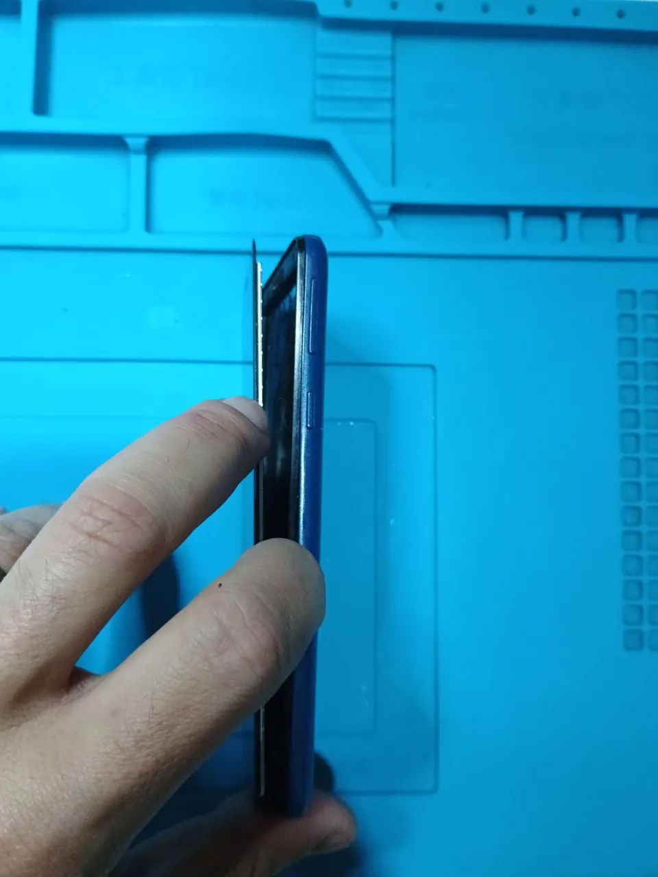 Celular Samsung A01 32gb com defeito na tela  - Foto 5