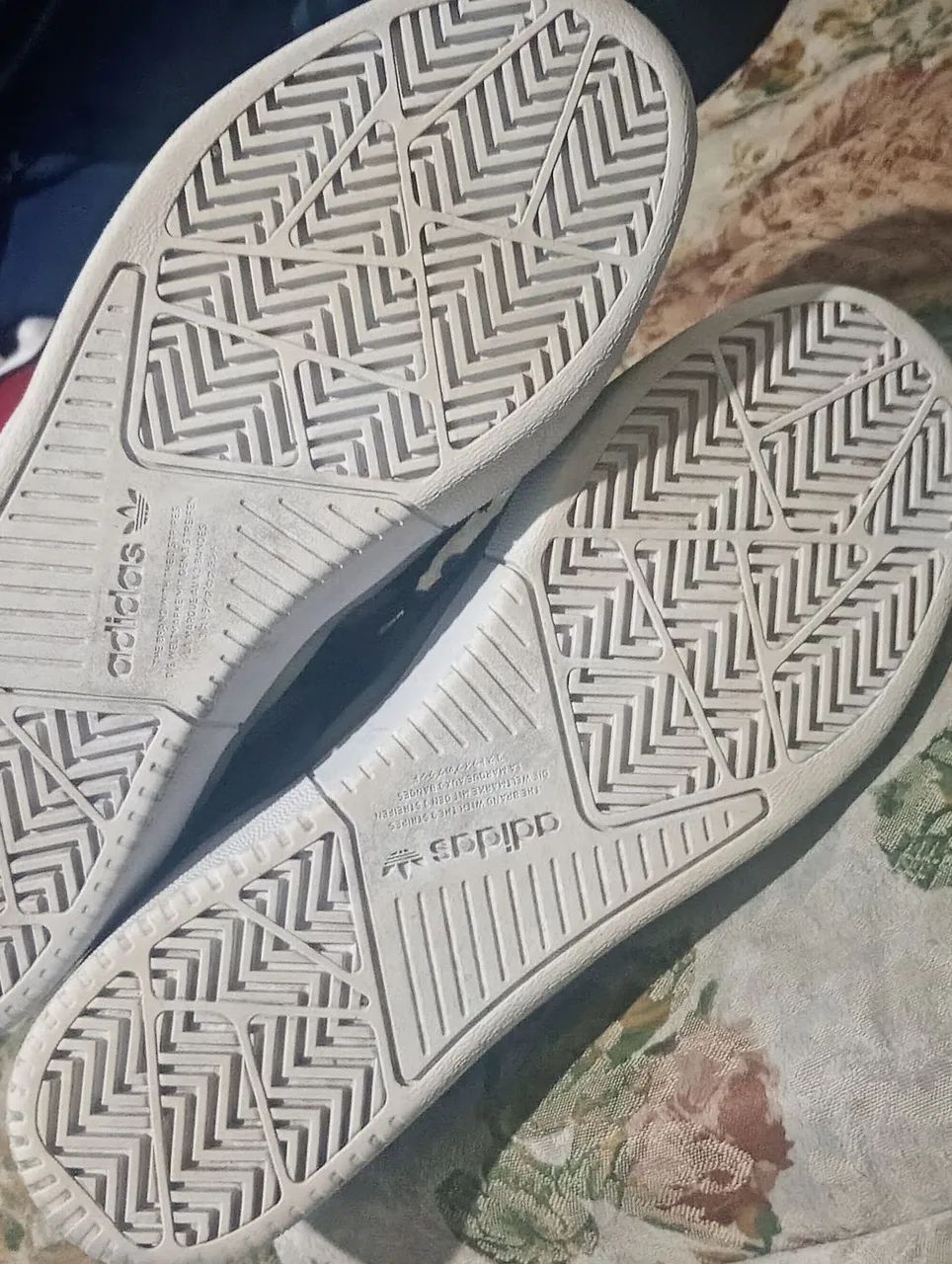 TENIS ADIDAS TYSHAWN  - Foto 4