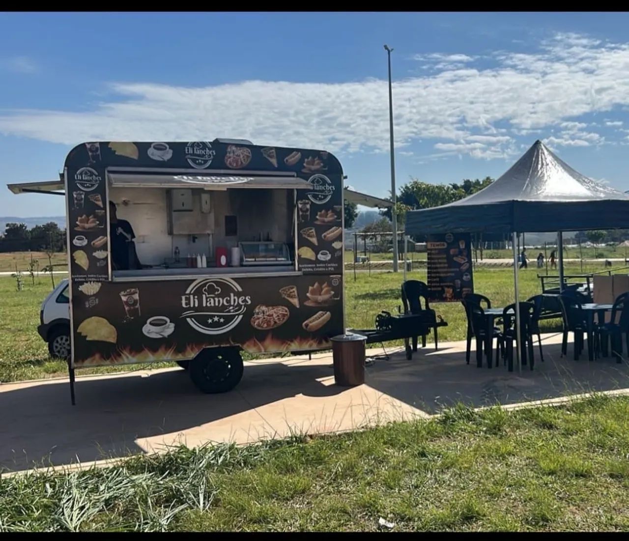Food Trailer em Inox Completo - Pronto para Trabalhar
