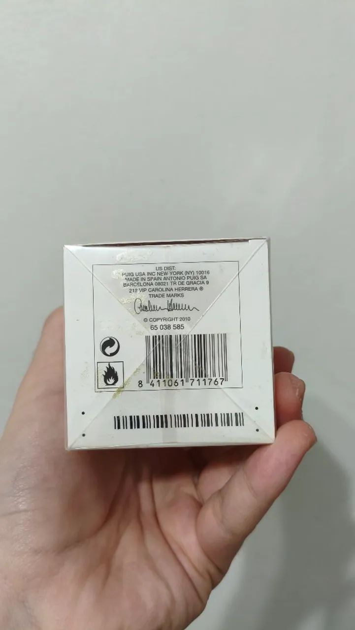 212 Vip Feminino Eau de Parfum 80 ml - Foto 4