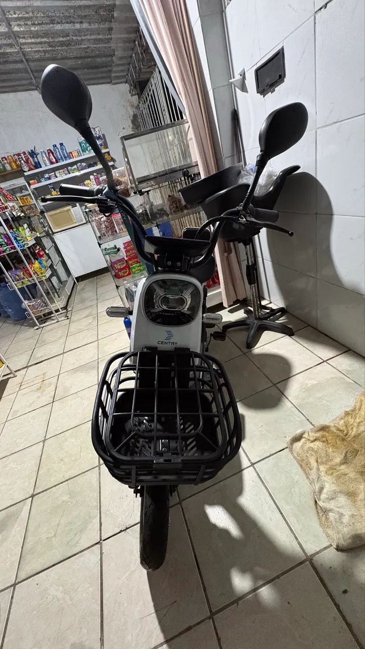 Bicicleta elétrica Nova 1 mês de uso  - Foto 2