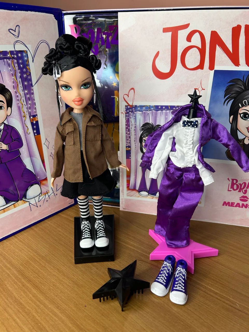 Bratz Janis meninas malvadas  - Foto 5