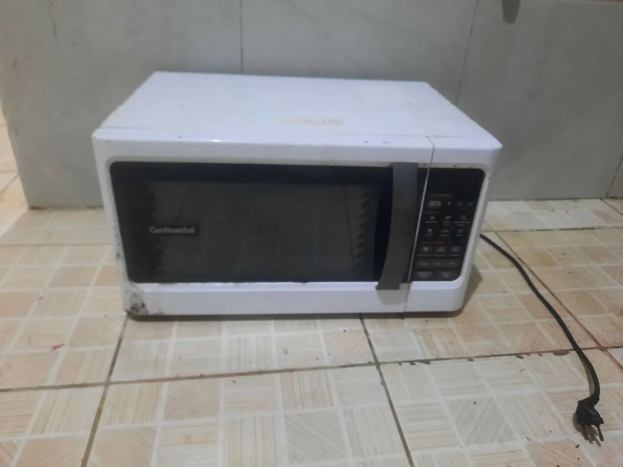 Micro-ondas Continental 