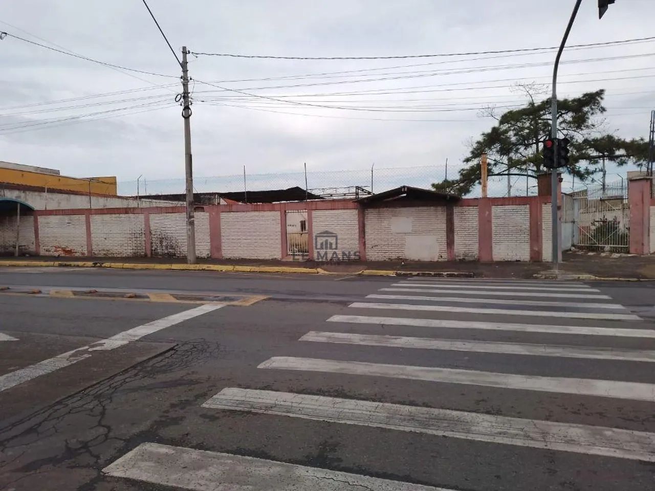 Terreno à venda em Piracicaba, Paulicéia, com 1925.8 m²