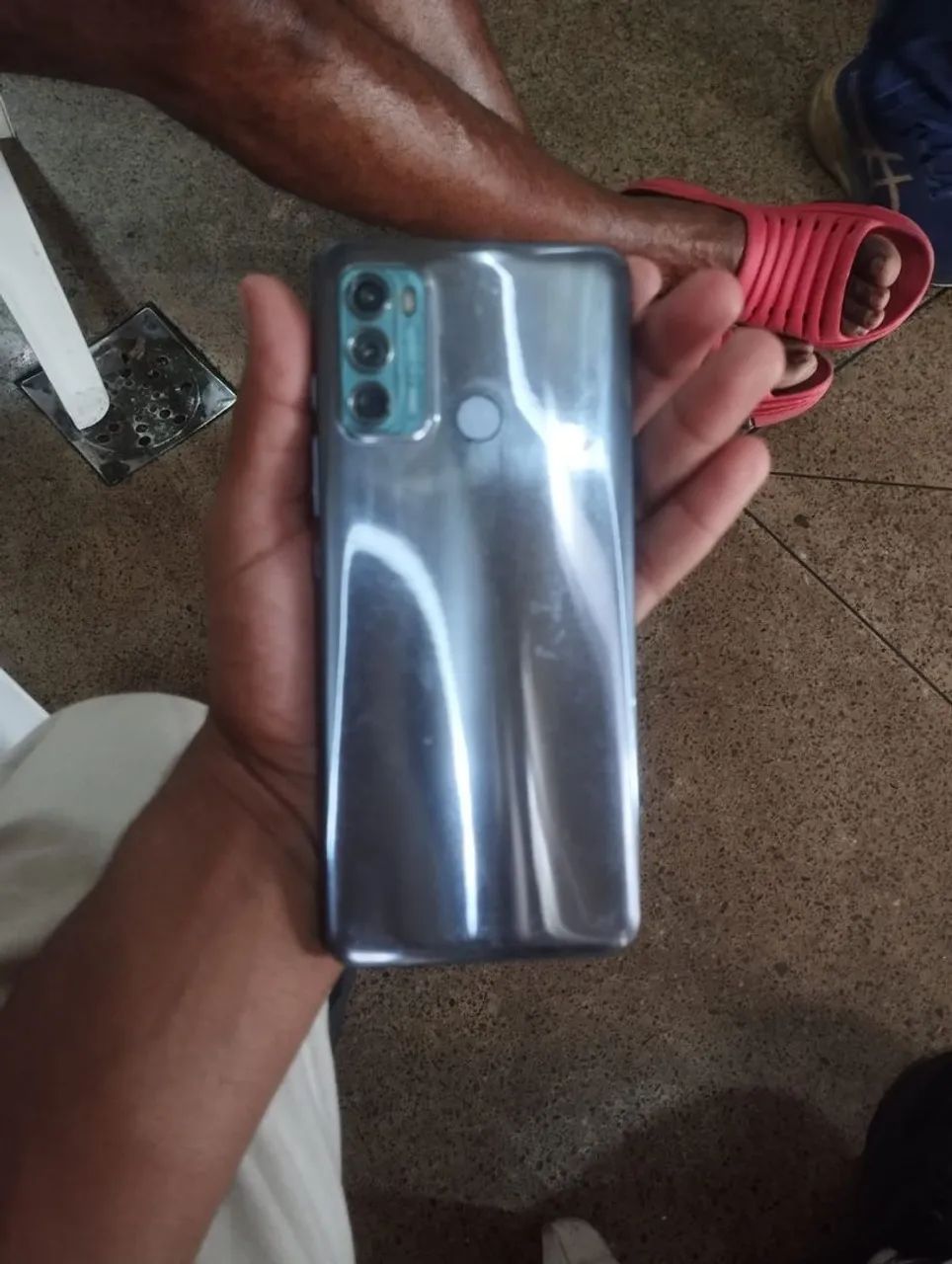 Vendo celular moto g60