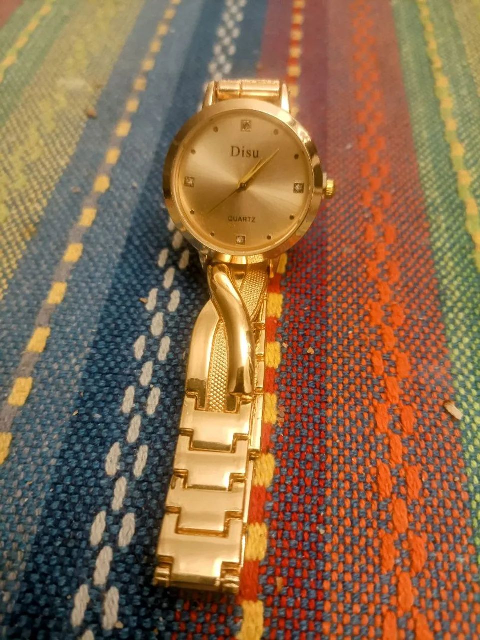 Relógio Disu Inoxidável Dourado - Quartz - Foto 2