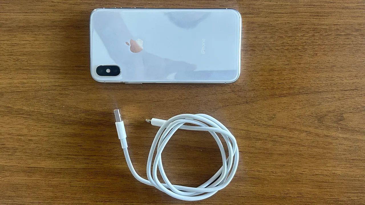 iPhone X(valor negociável).