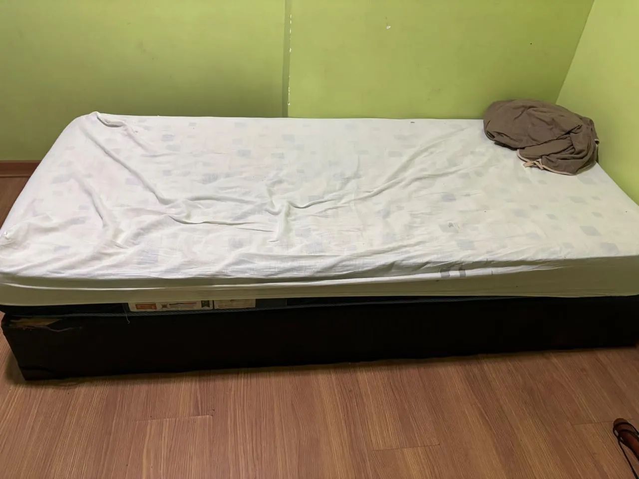 Cama de solteiro 