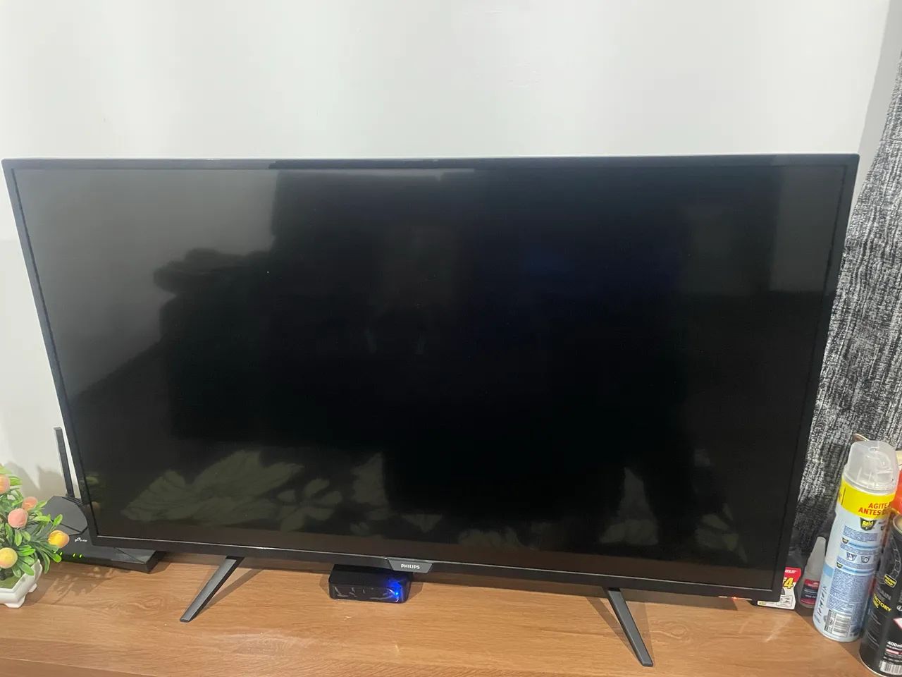 Tv Phillips 43 polegadas + chromecast g3 - Foto 3
