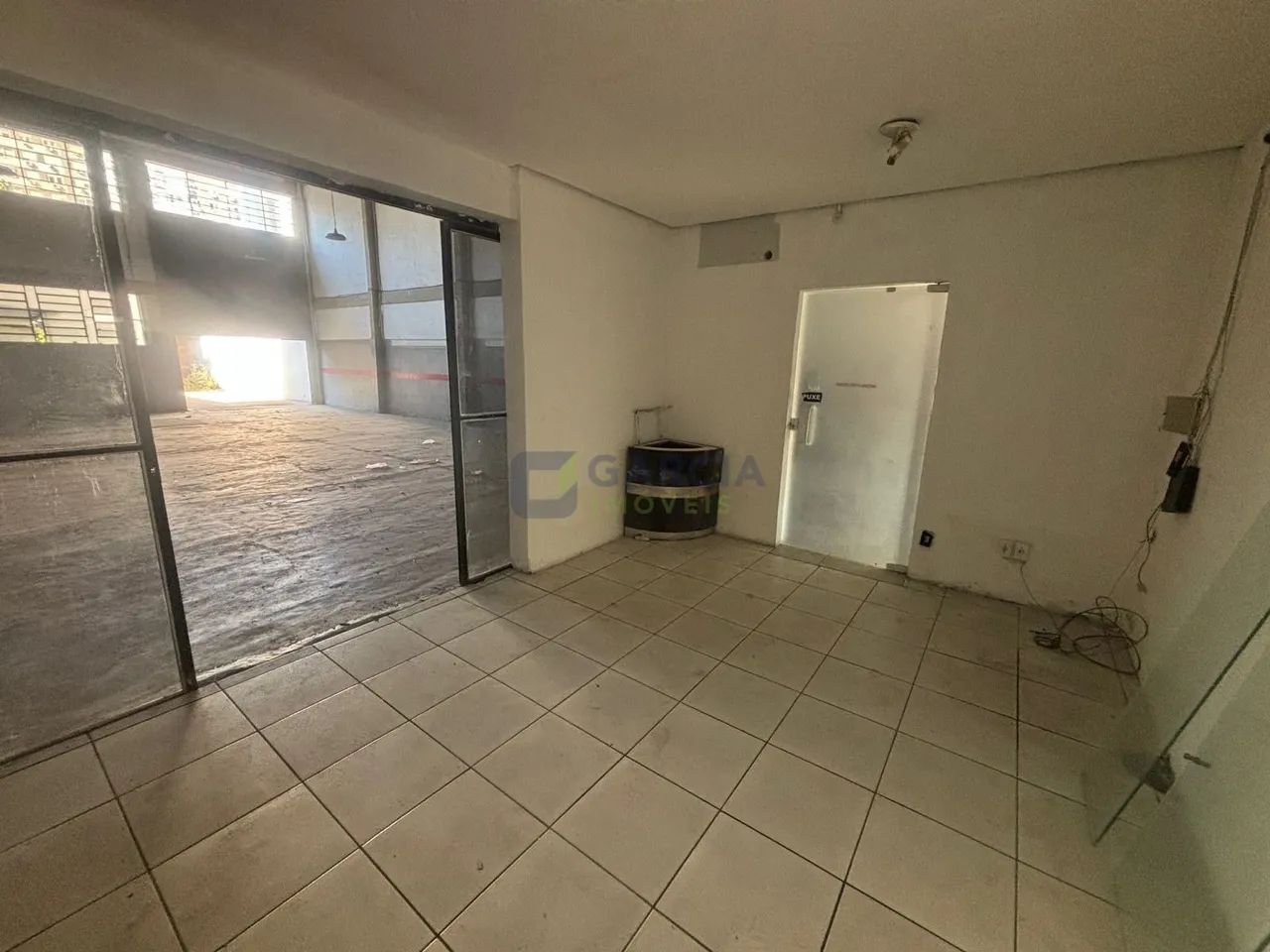 deposito; 4 banheiro; 4 vagas; 930 metros quadrados; bairro São João.. - Foto 5