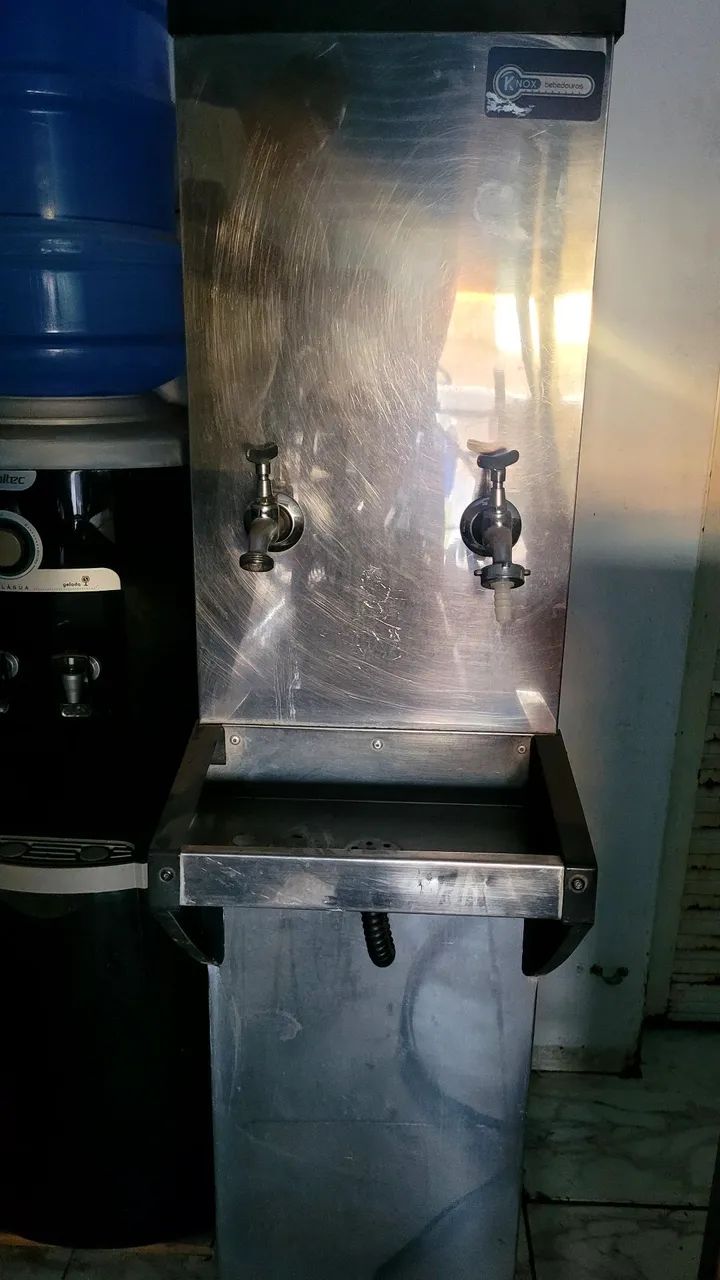 vendo bebedouro industrial knox 25litros - Foto 2