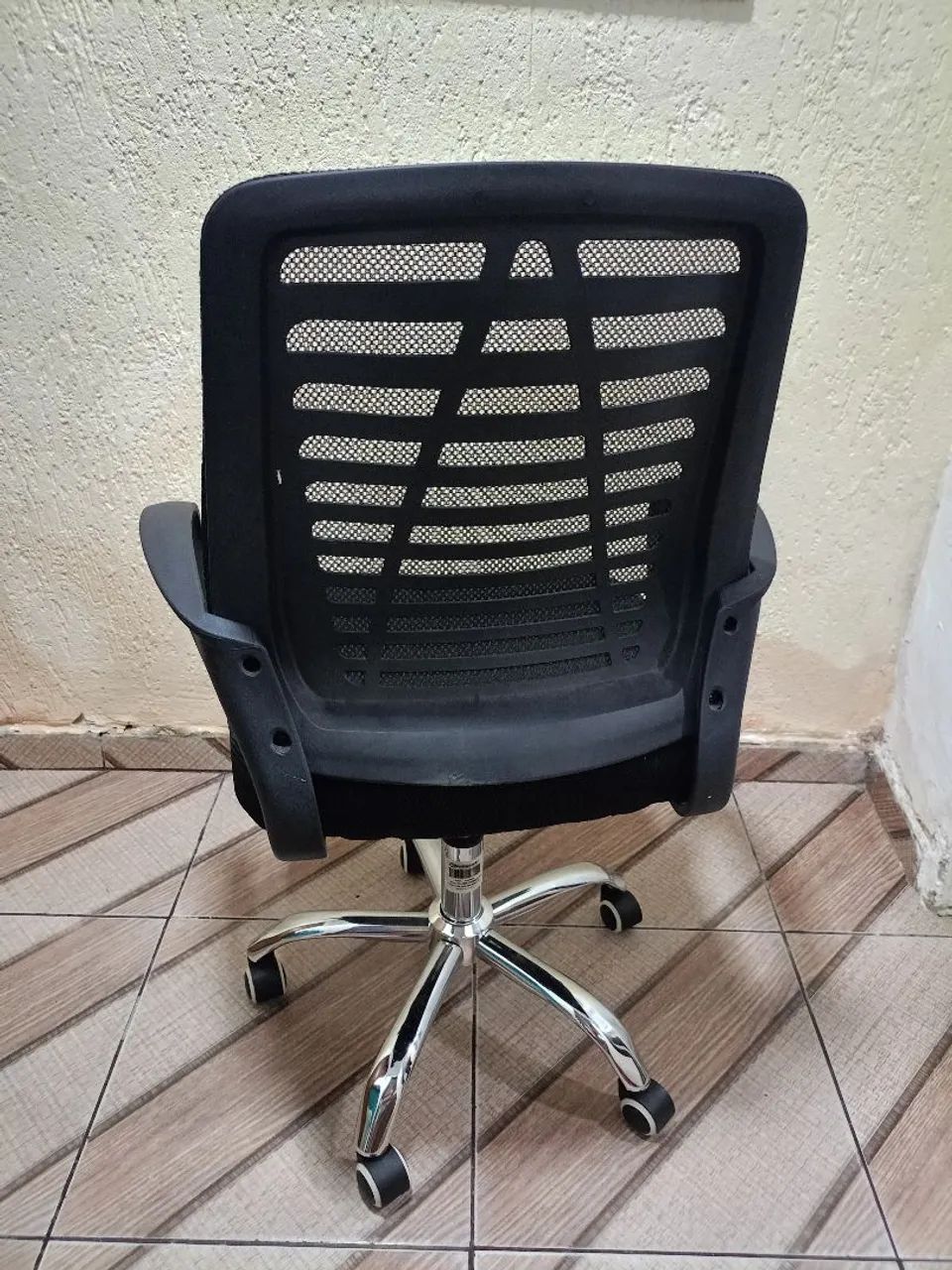Cadeira de estudos  - Foto 2