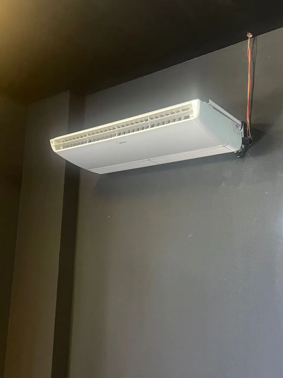 Vendo 2 Ar-acondicionados Midea 60000 btus - Foto 2