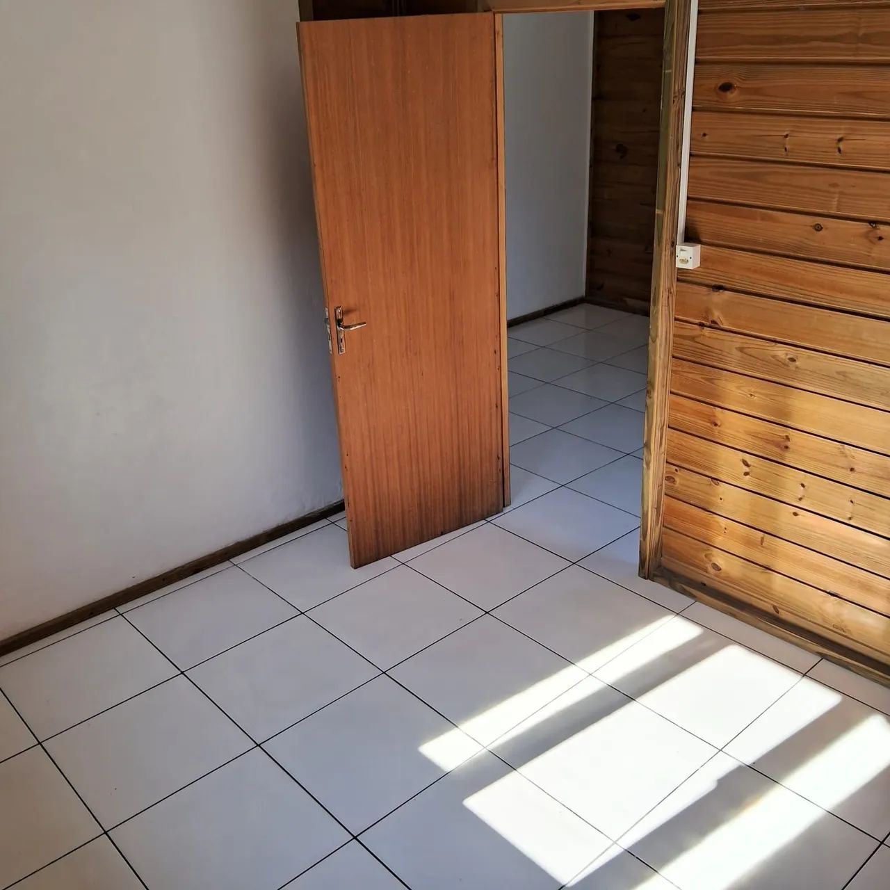 Alugo Casa de 1 quarto próximo  ao Komprão  do Campo Duna Garopaba  Imbituba  - Foto 5