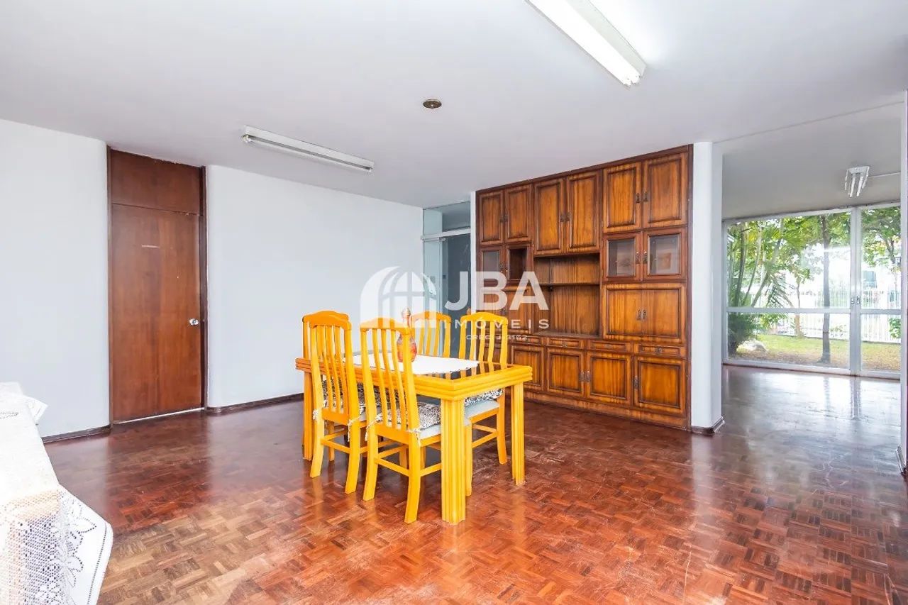 CASA COM QUINTAL, PRÓXIMA AO CENTRO! - Foto 5