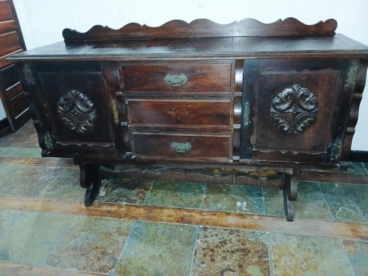BUFFET ARCA EM MADEIRA MACIÇA - Foto 2