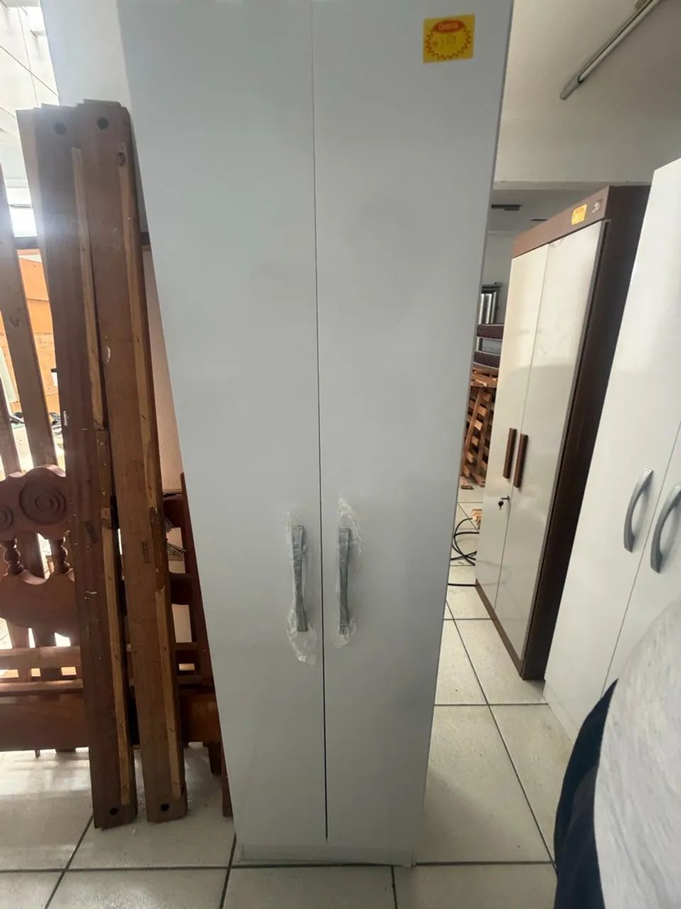 Multiuso Branco Bem conservado!