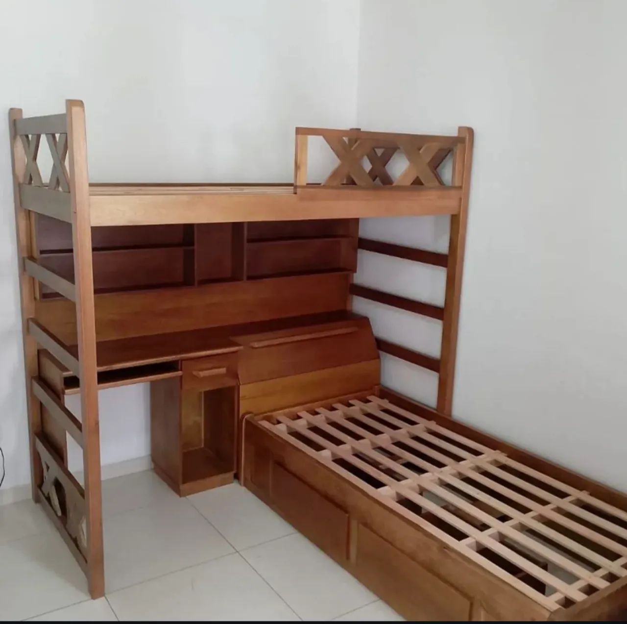 Cama Beliche Madeira Maciça - Foto 2