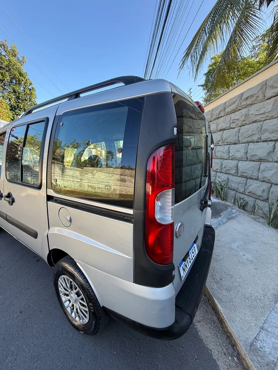 Fiat Doblo HLX 1.8 MPI Flex 5P 2011 - Foto 3