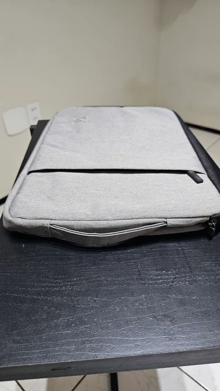 Capa para Notebook Klipxtreme 15.6" KNS-420GR Cinza Claro  - Foto 4