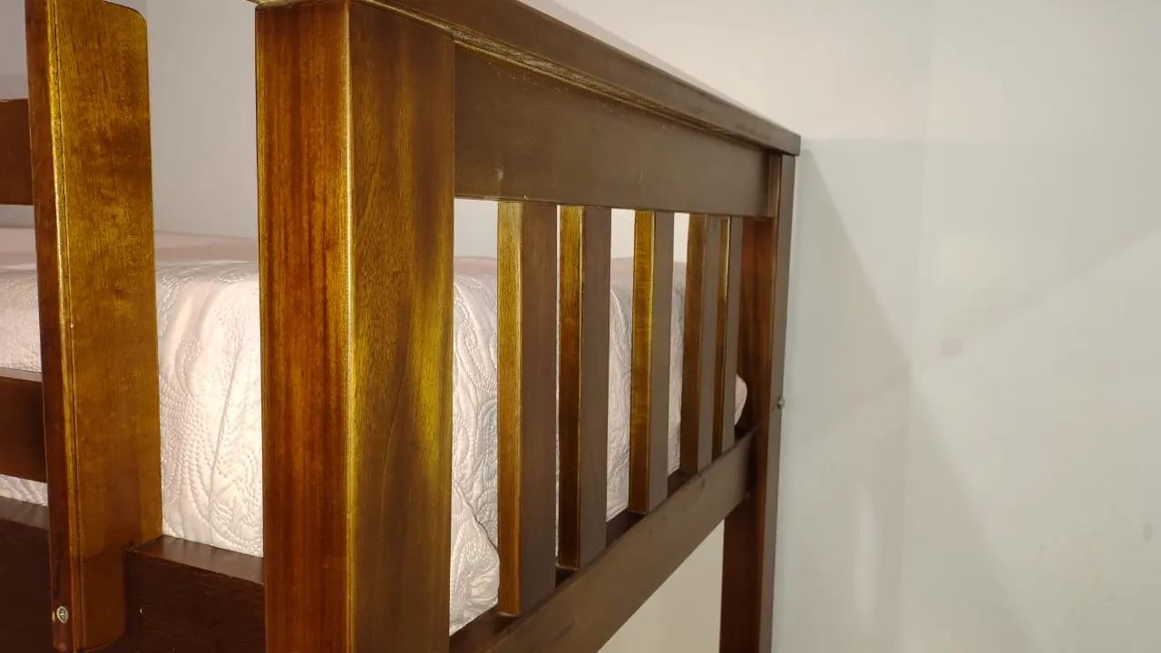 Cama Beliche em Madeira  - Foto 2