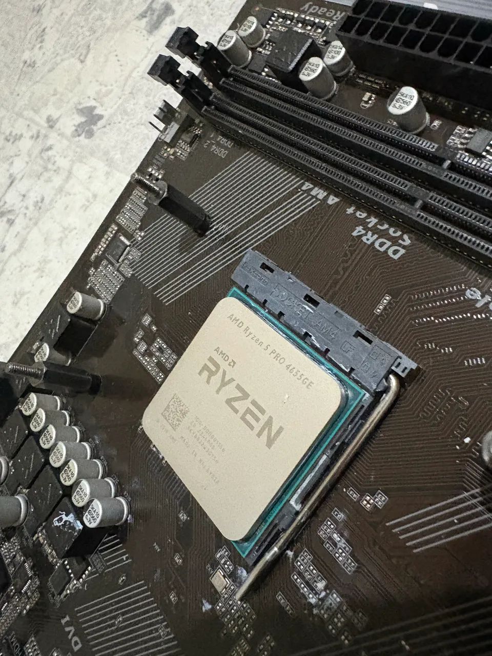 Kit AM4 processador e Placa mãe  - Foto 2