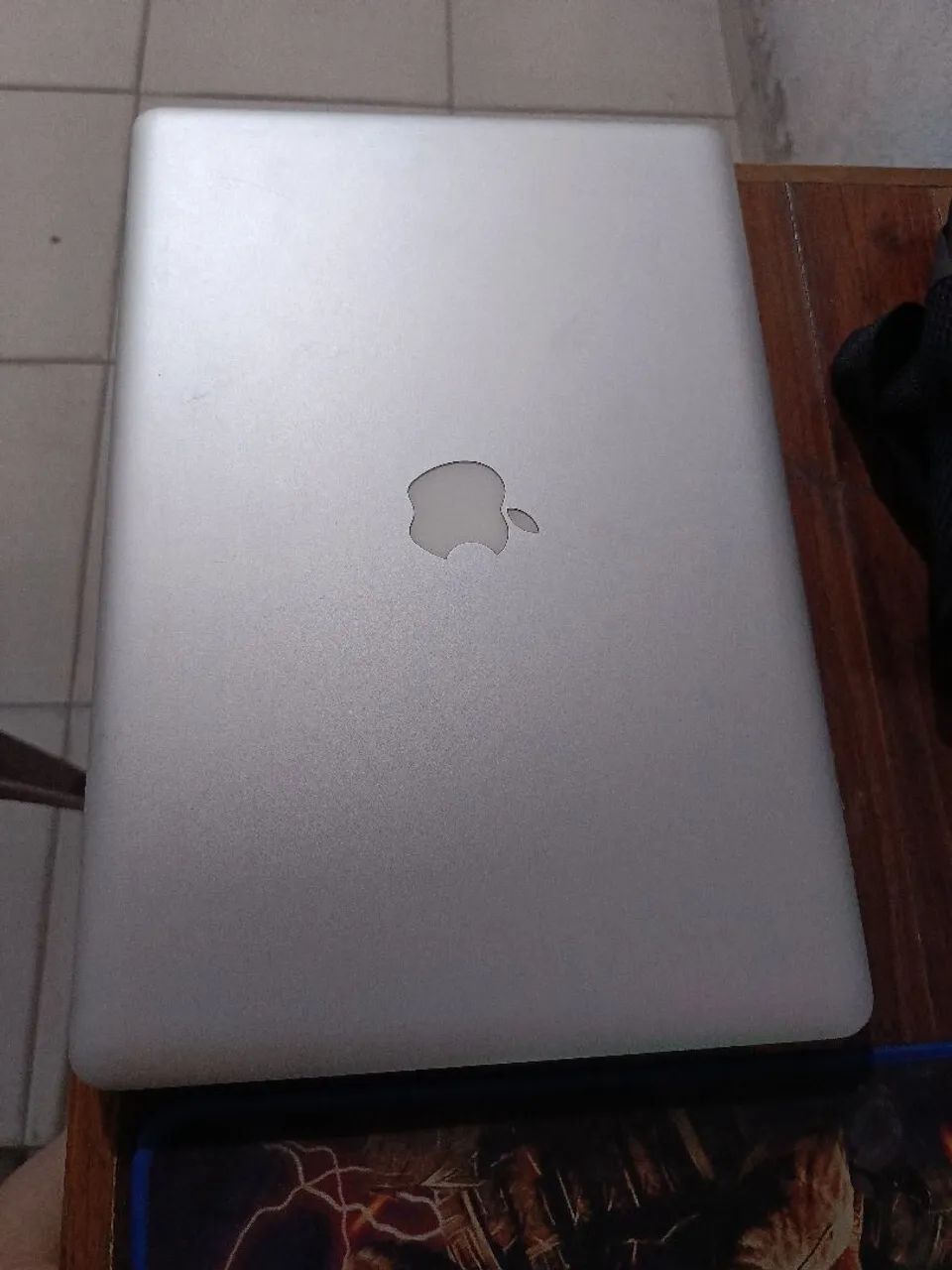 MACBOOK PRO 15 Pra vender logo! - Foto 3