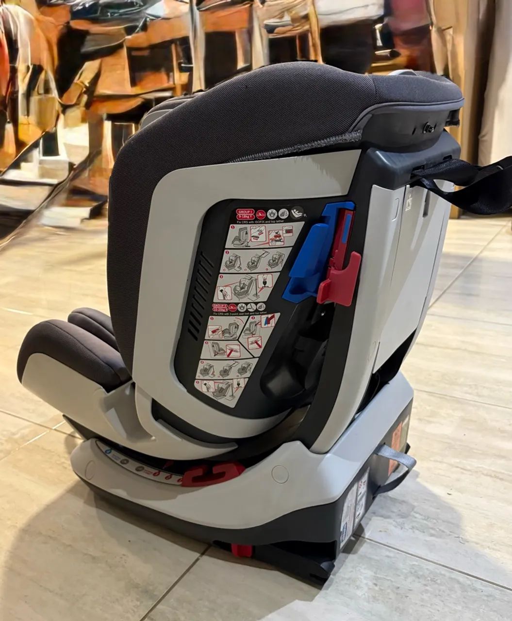 Excelente cadeira infantil para automóvel  - Foto 4