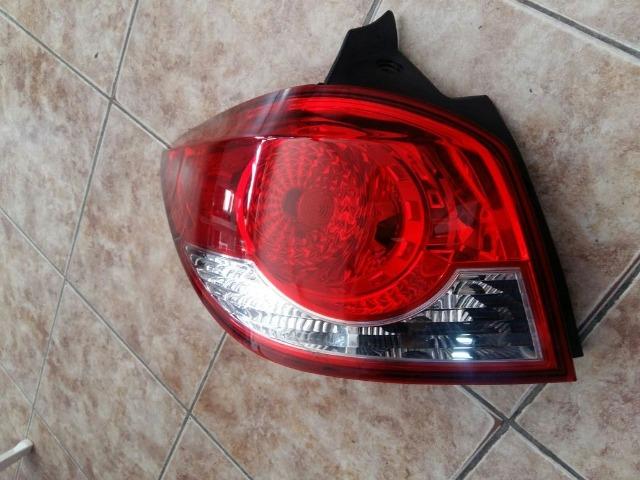 Lanterna gm cruze hatch - Foto 2