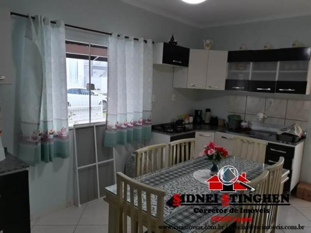 Linda casa na Praia, com laje e distante a poucos metros da água - Foto 3